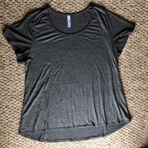 Used LulaRoe Classic Tee 3xl Solid Black Heather
